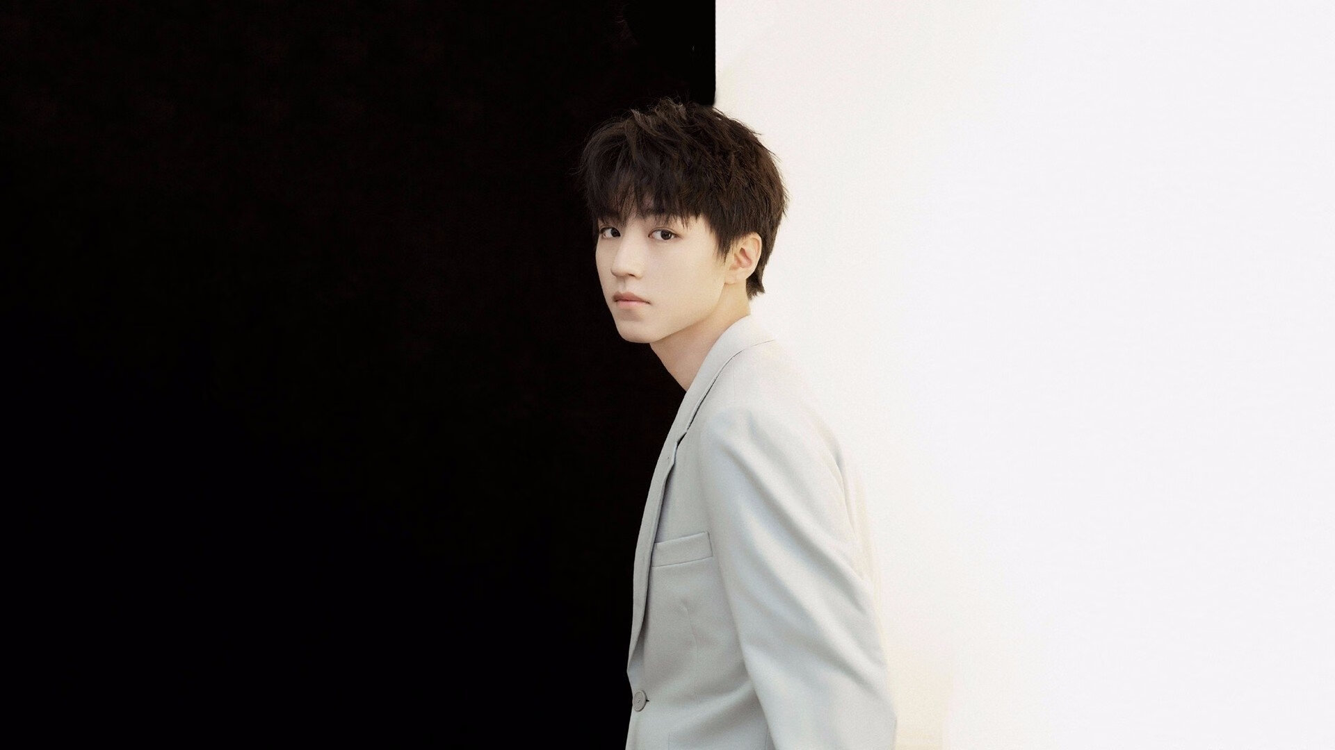 埃马纽埃尔·瓦尼奥尼成为最年轻的800米奥运冠军