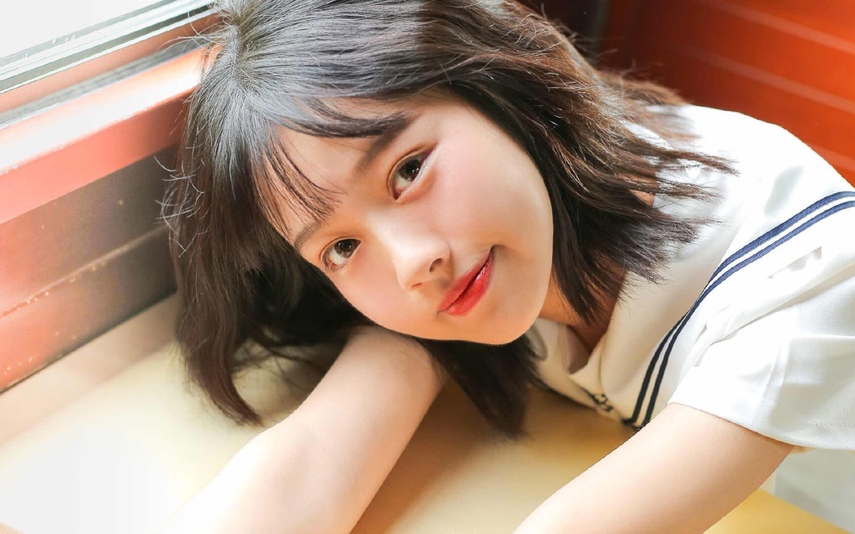 里昂主帅接受访谈,剖析战术布局与策略调整,里昂著名球员