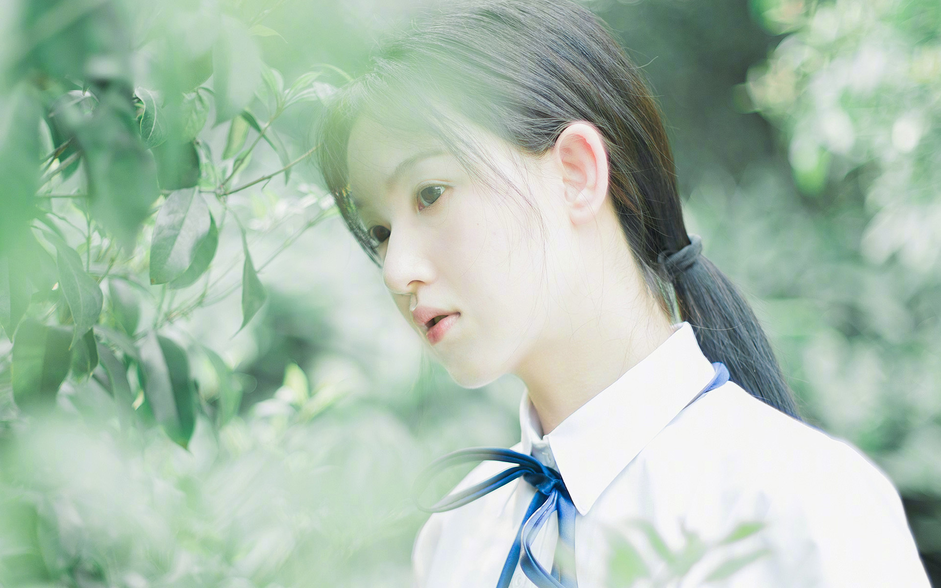 足球评论舆论环境缺乏引导，足球比赛评论员